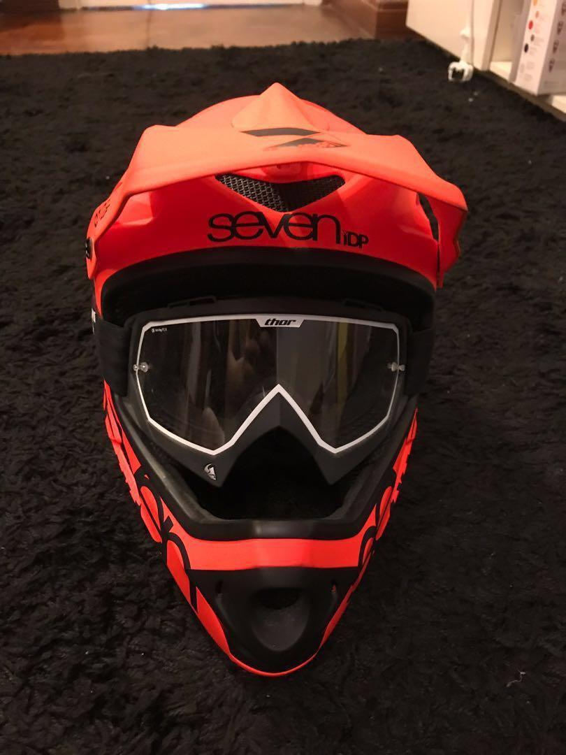 seven mountain bike helmet