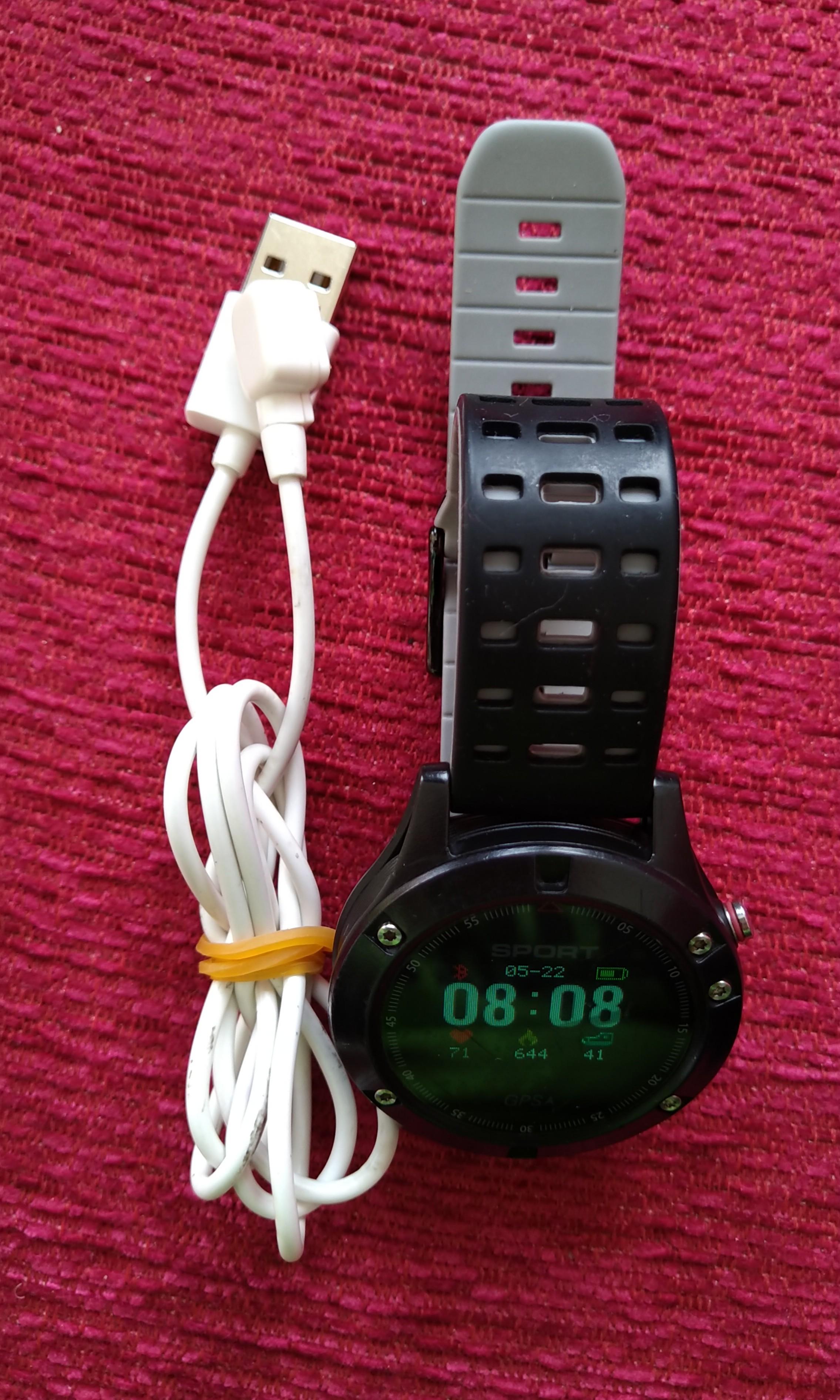 USED SMART WATCH HEART RATE STEPS GPS ETC Men s Fashion Watches