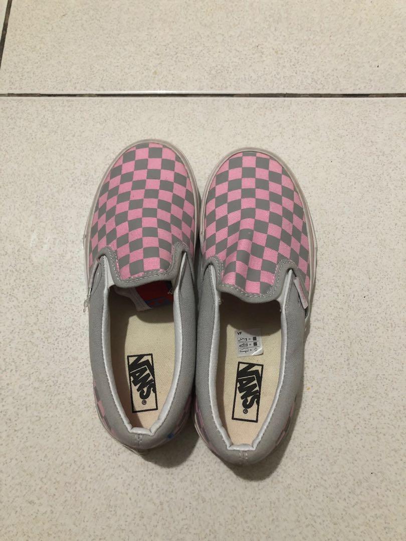 vans checkered shoes for girls