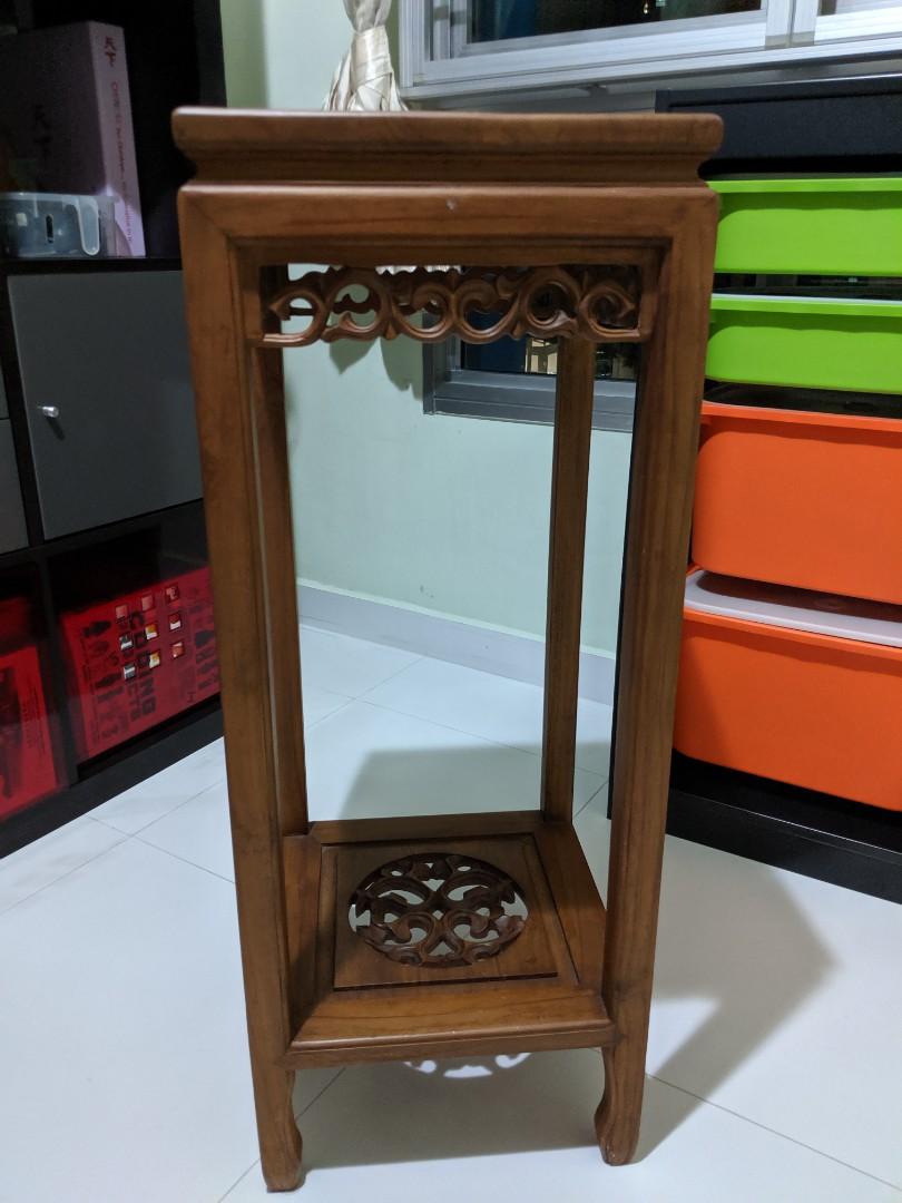 Vintage wood pedestal/ high chair, Furniture & Home Living, Furniture