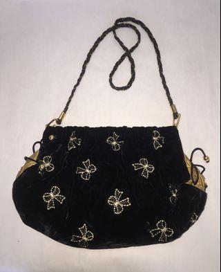 Sling Bag Baldu