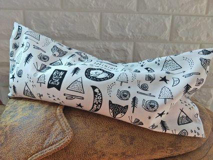 Fluffyandco hand made Buckwheat pillow