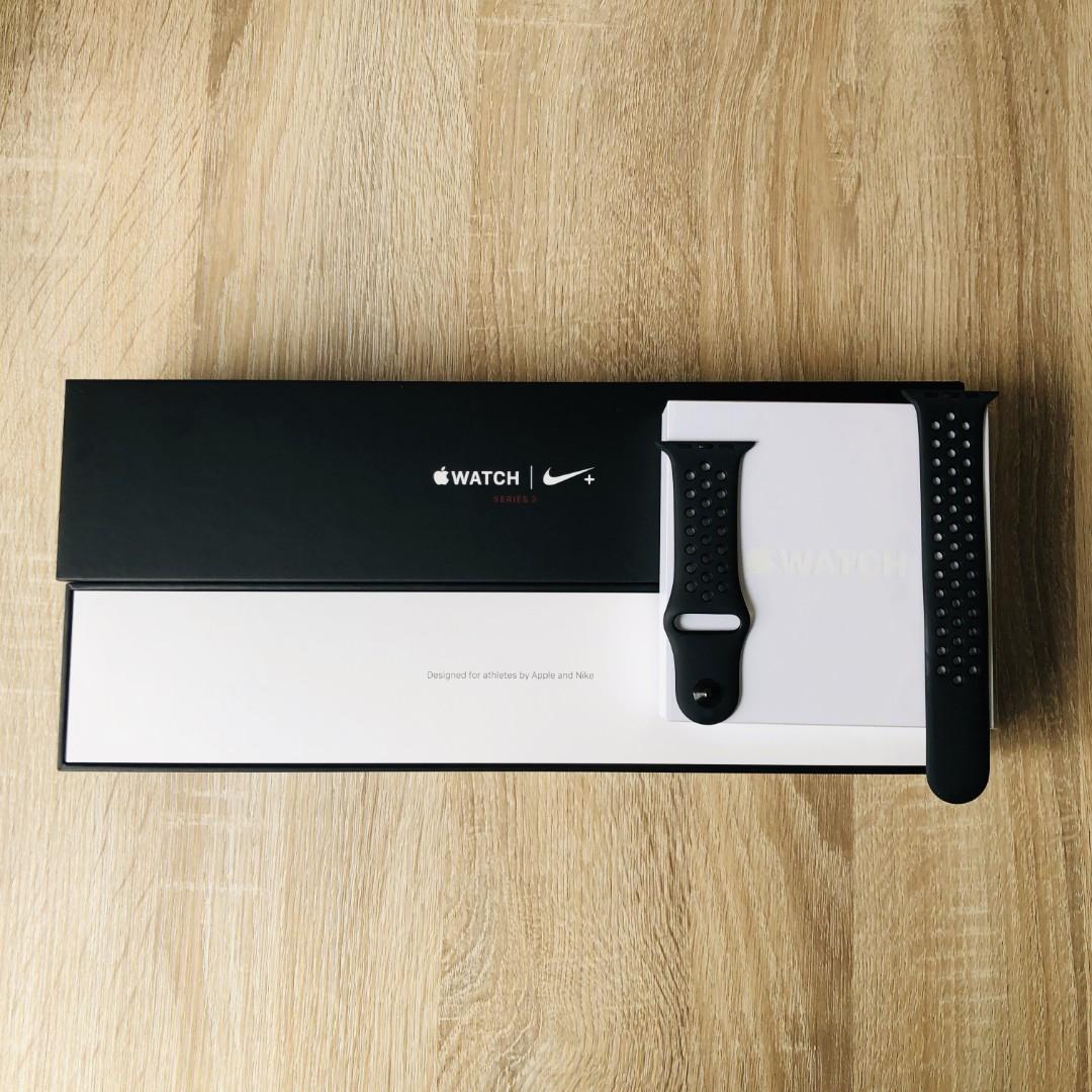 apple watch nike  series 3 gps  cellular aluminum case with anthracite sport band
