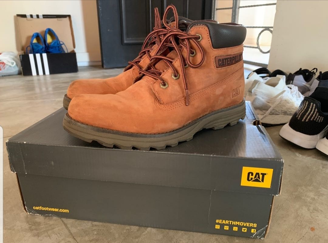 cat earthmovers shoes