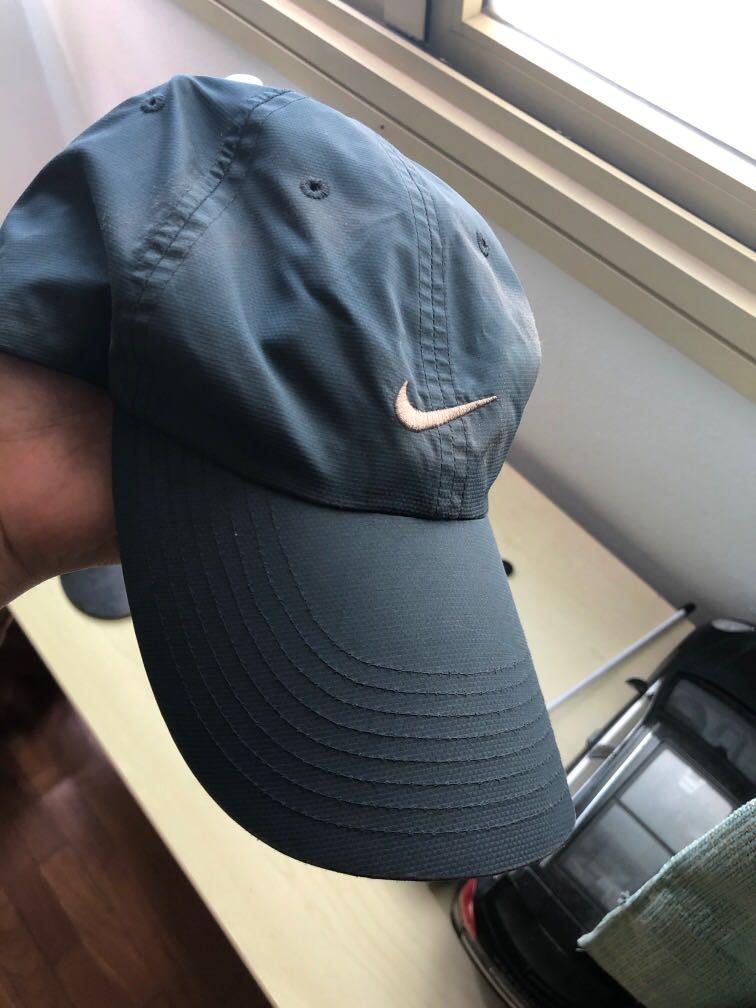 dark blue nike hat