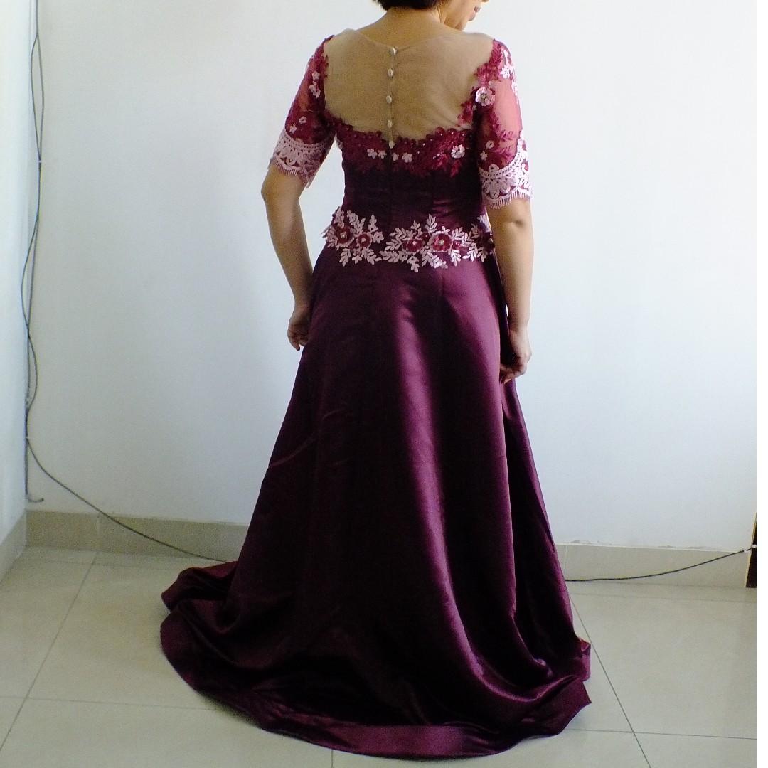 Gaun Pesta Nikahan Mama Maroon Magenta Fesyen Wanita Pakaian Wanita Gaun Rok Di Carousell