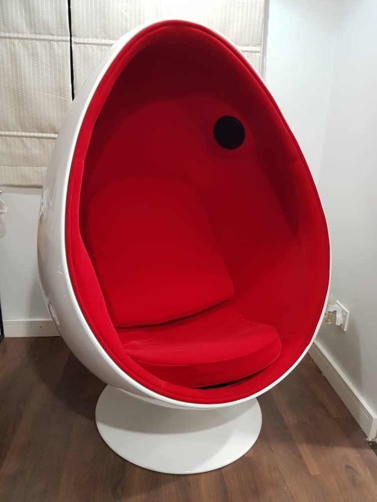 Malay outlet egg chair