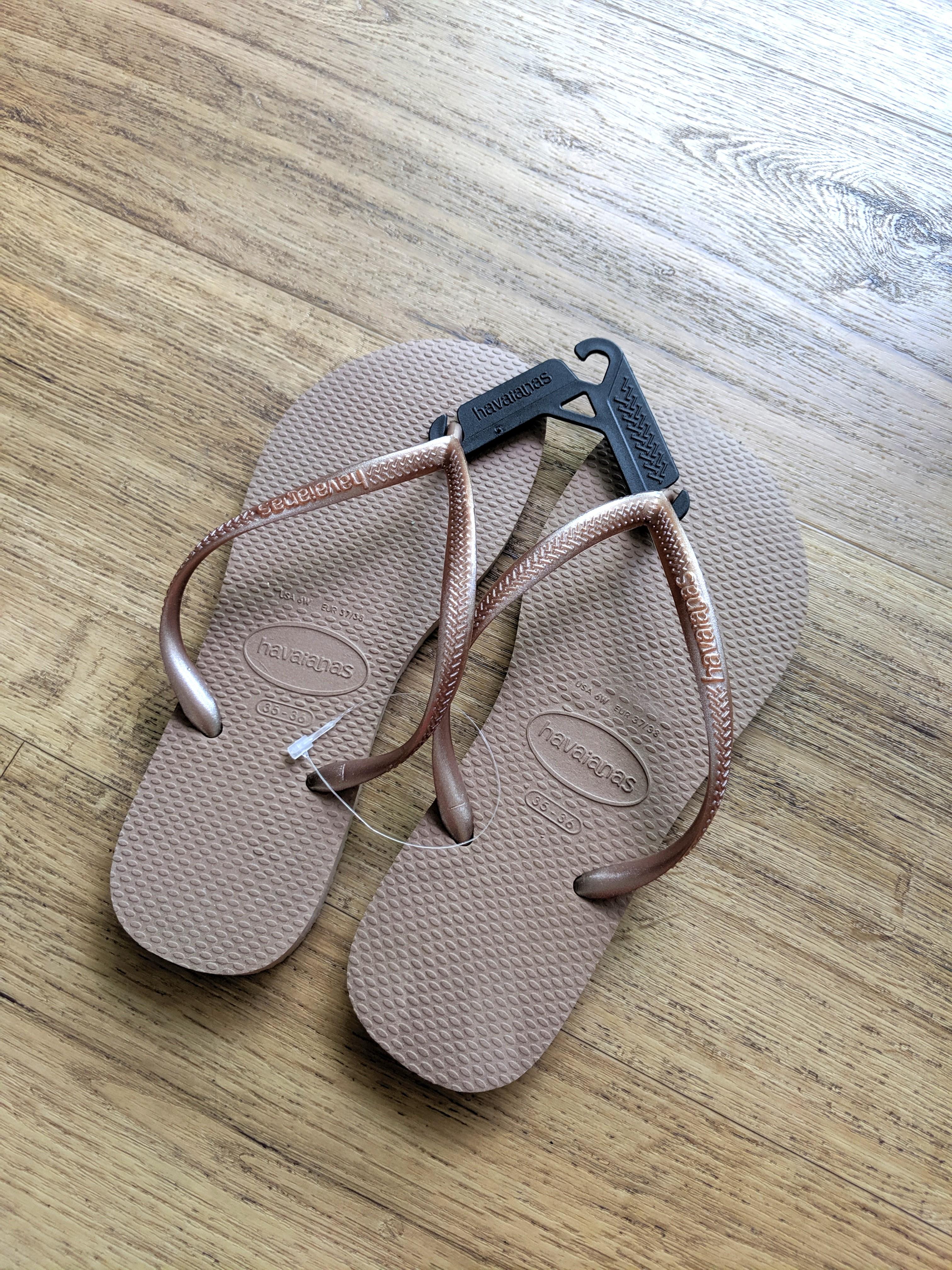 havaianas slippers rose gold