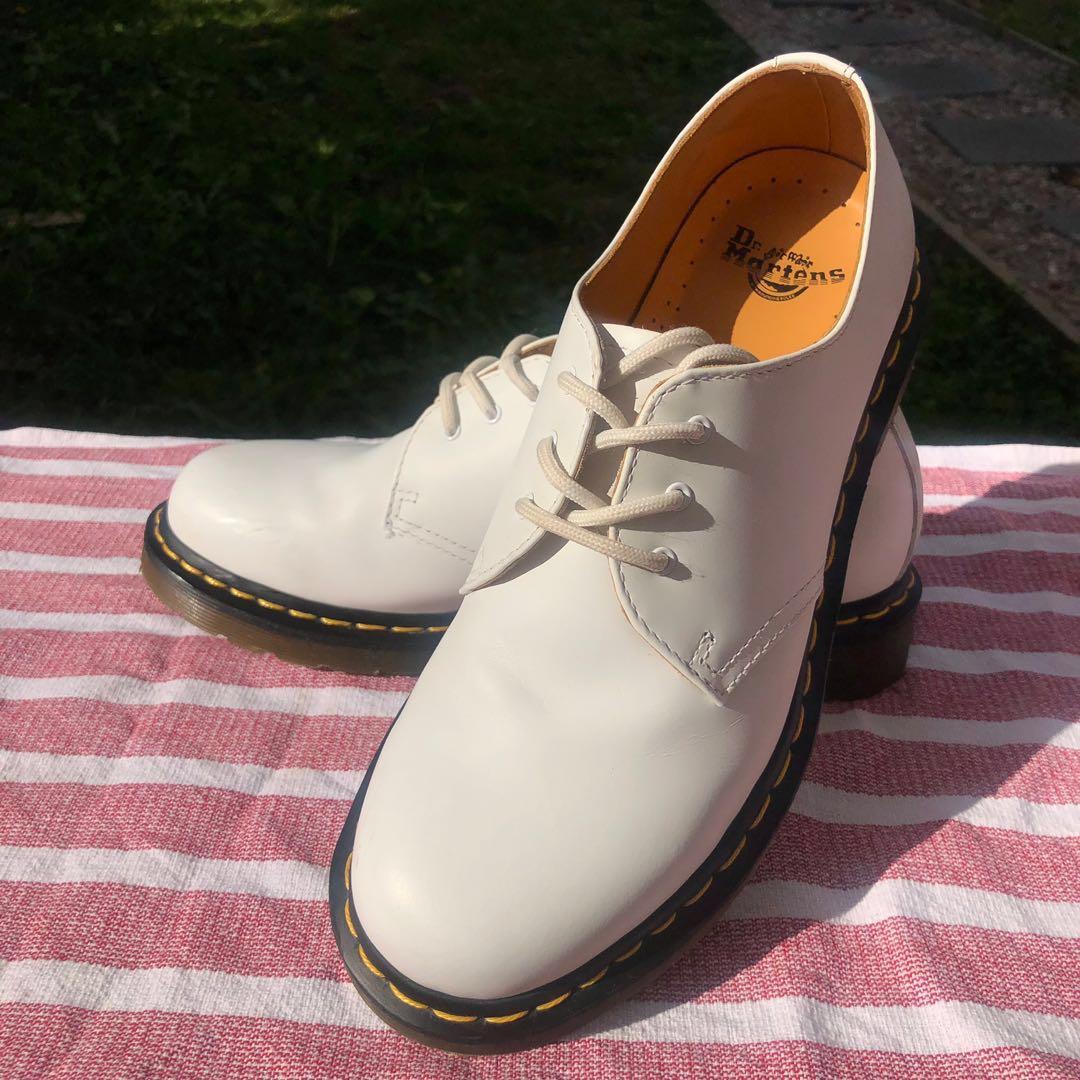 dr martens low white