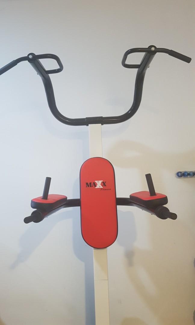 MAXX Fitness Power Tower, Sports Equipment, Exercise & Fitness, Cardio & Fitness Machines on