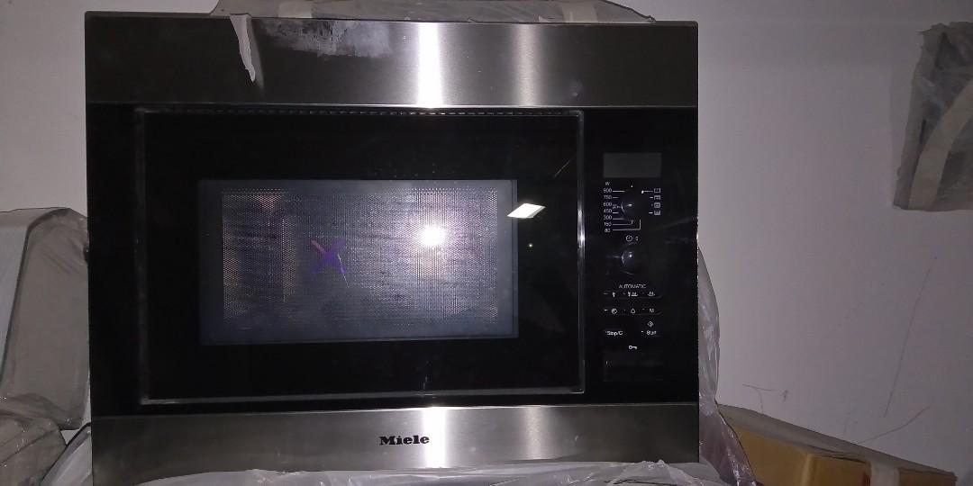 Miele microwave, TV & Home Appliances, Kitchen Appliances, Ovens & Toasters on Carousell
