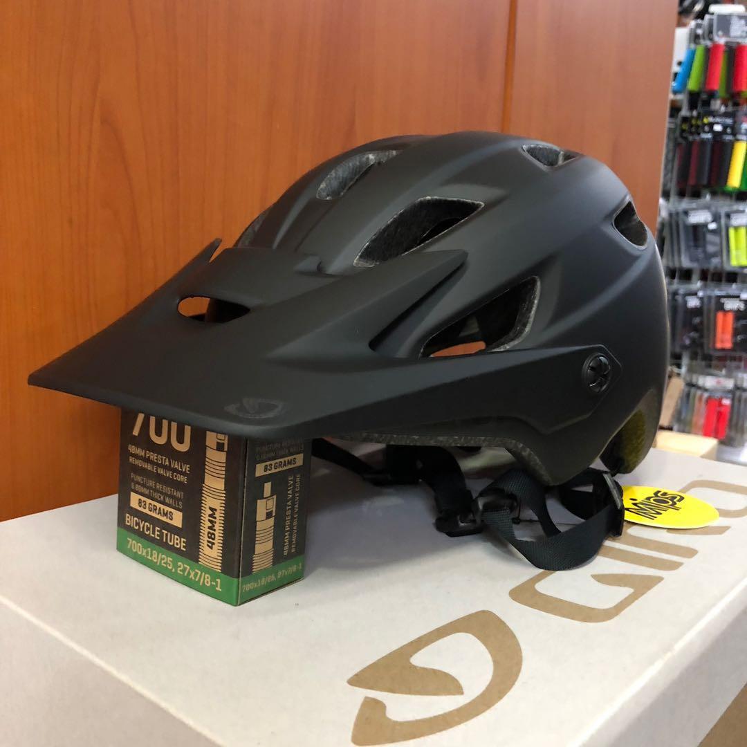 Giro chronicle outlet mips sale