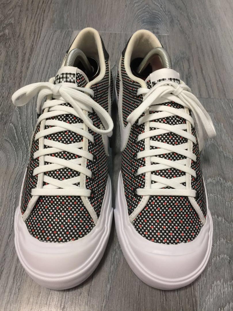 supreme flyknit trainer