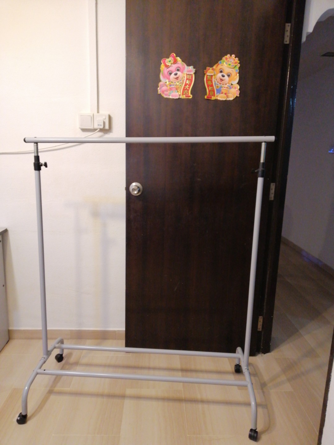 Single Pole Clothes Rack, Furniture & Home Living, Furniture, Shelves