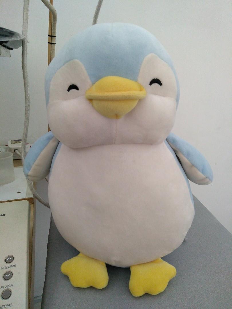 uniqlo stuffed animal