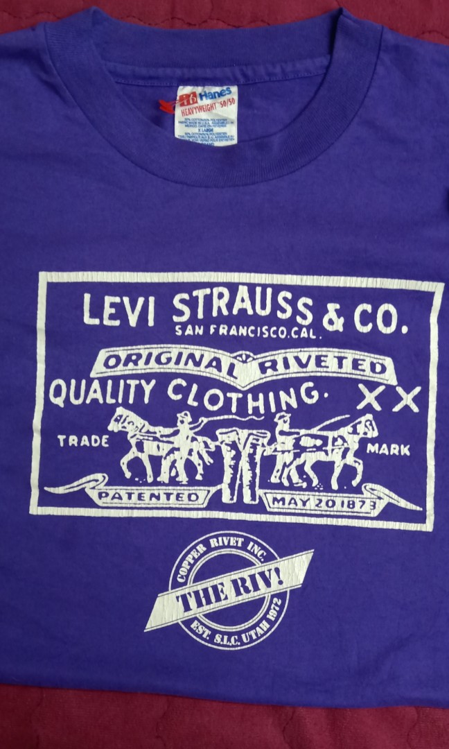 Vintage LEVIS tshirt, Men's Fashion 