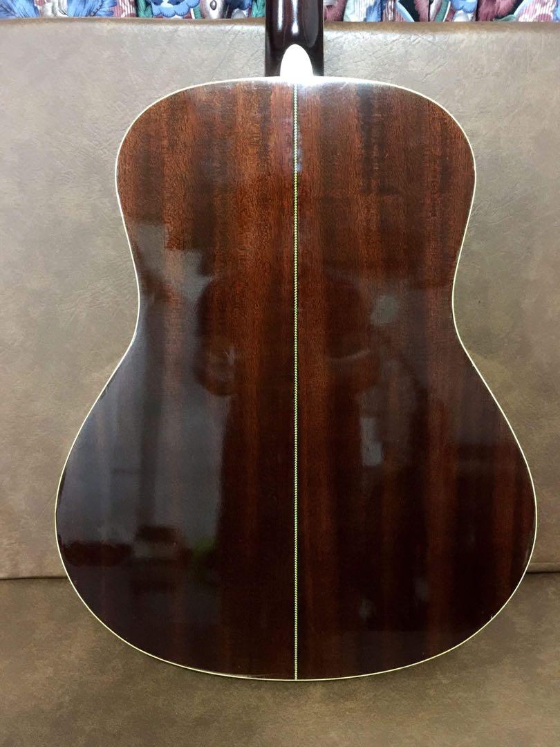 Yamaha LA17 All Solid Body Acoustic Guitar, Hobbies & Toys, Music & Media, CDs & DVDs on Carousell