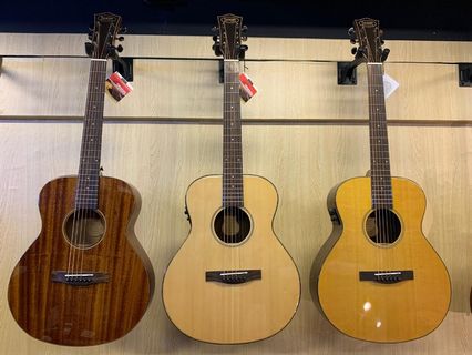 (Category: ) located in . Submitted by music_connoisseur_sg (Listing ID 230733341, Image 1). Description: .