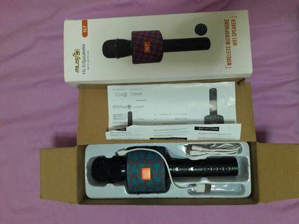 Blutooth Microphone with Hifi Speaker