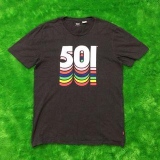Kaos levis 501