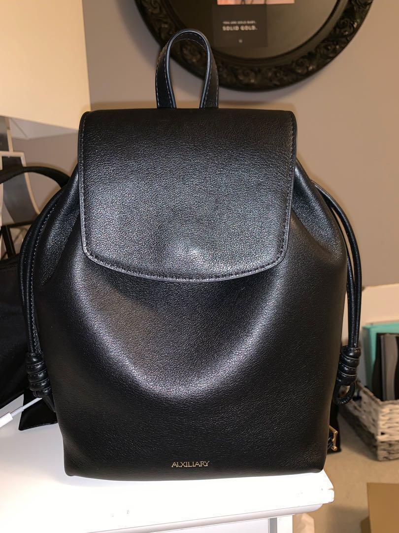 aritzia black leather backpack New! Aritzia Auxiliary beyeren Backpack