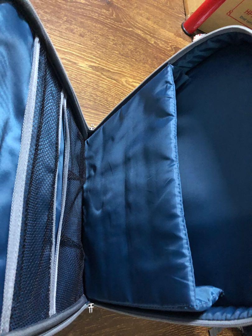 Case Logic Cabin luggage multiple layers compartments, Travel, Travel