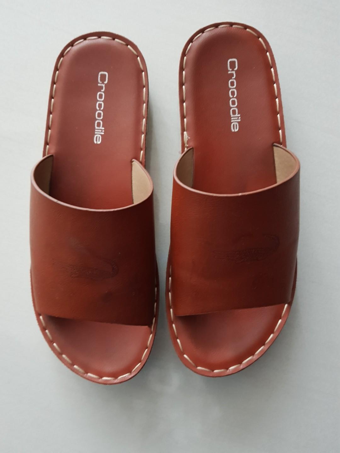 Crocodile Sandal Women s Fashion Footwear Sandals on Carousell