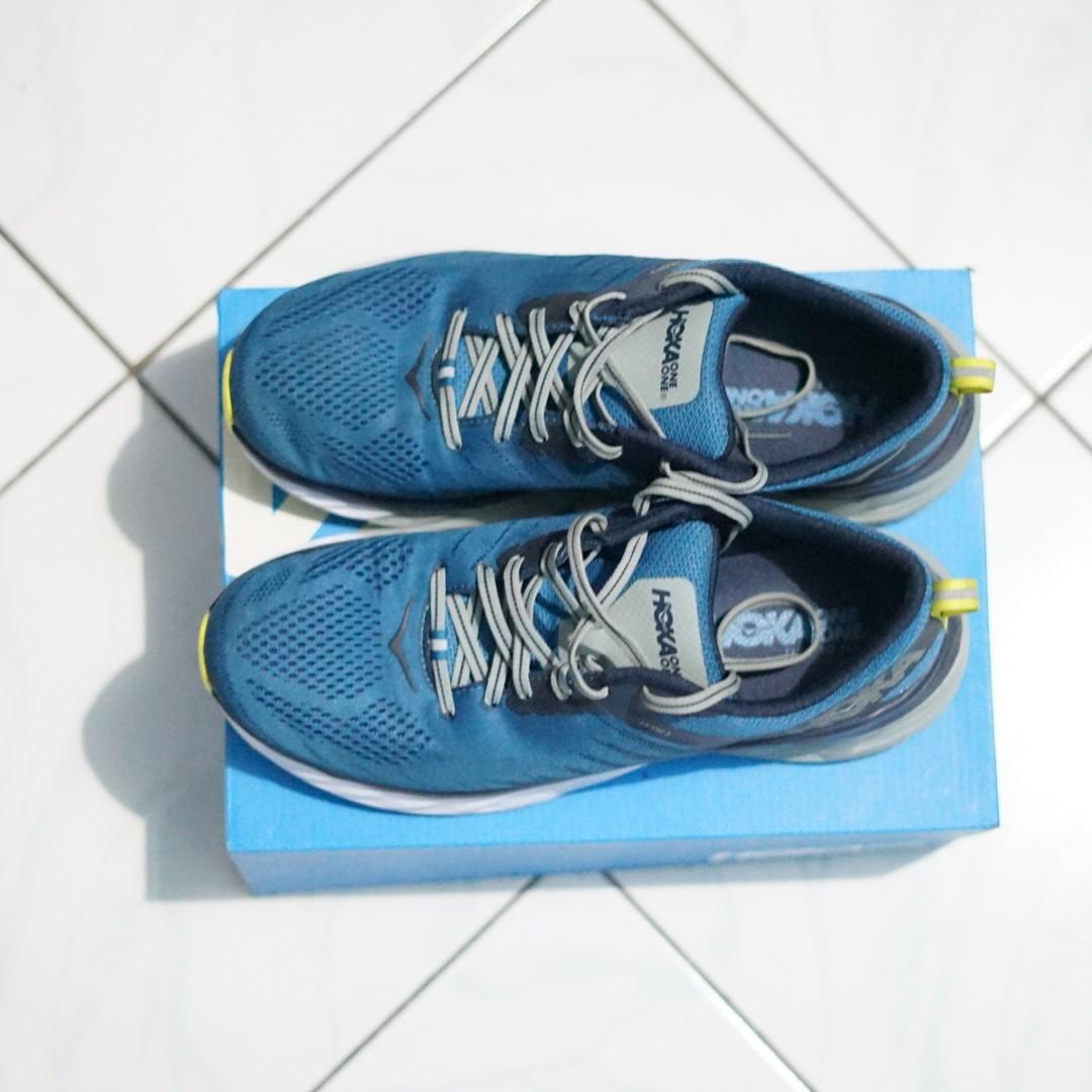 Di Jual Sepatu Hoka One One Arahi 3 Original Fesyen Pria Sepatu Sneakers Di Carousell