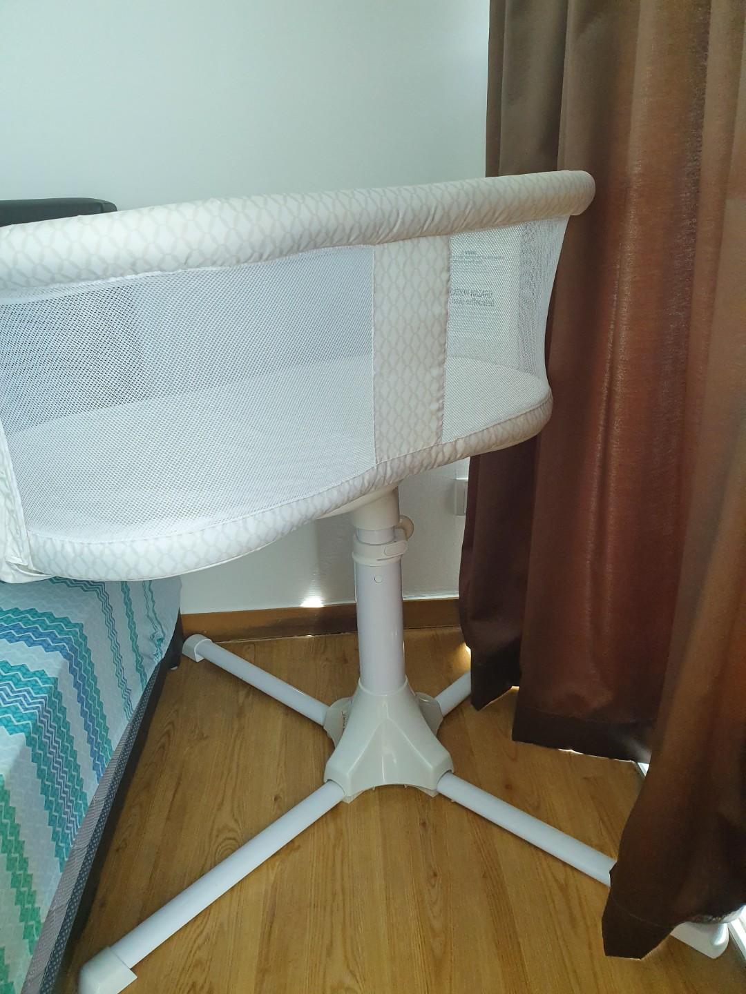 Halo bassinest like brand bew!, Babies & Kids, Infant Playtime on Carousell