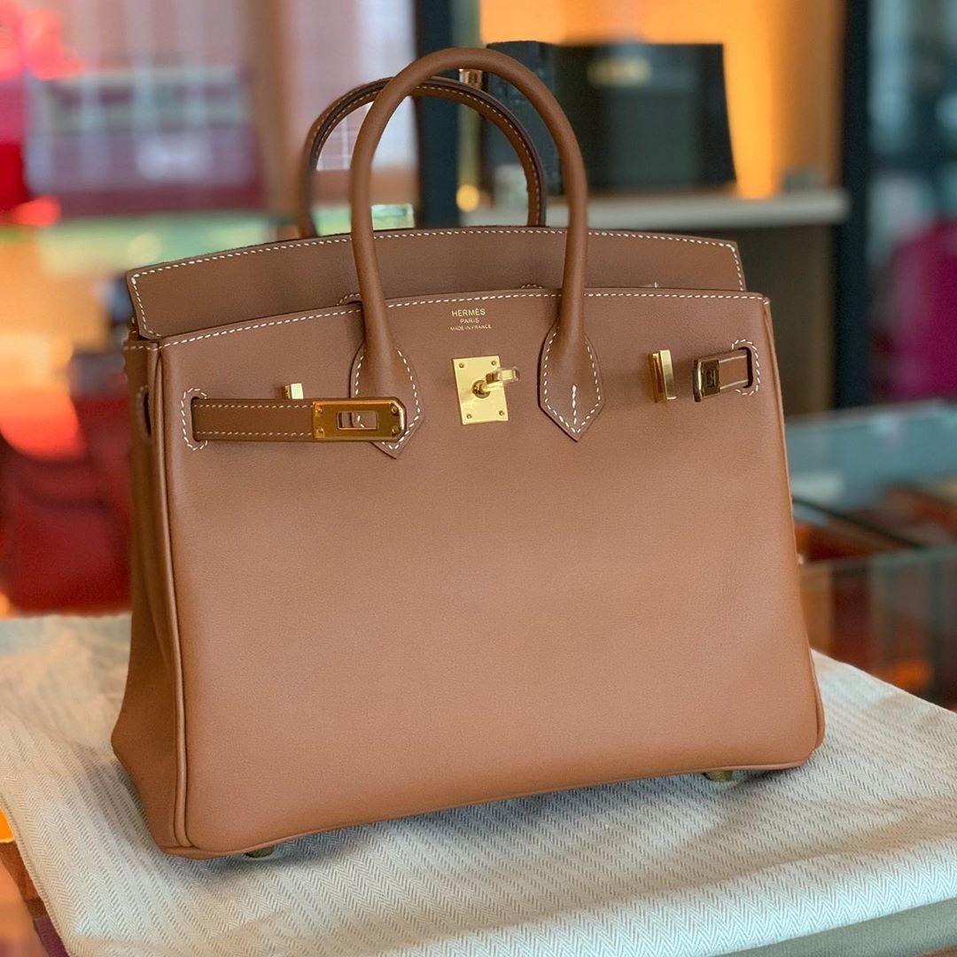 Hermes Birkin 25 Gold Togo Ghw, Women's Fashion, Bags & Wallets, Cross-body  Bags on Carousell