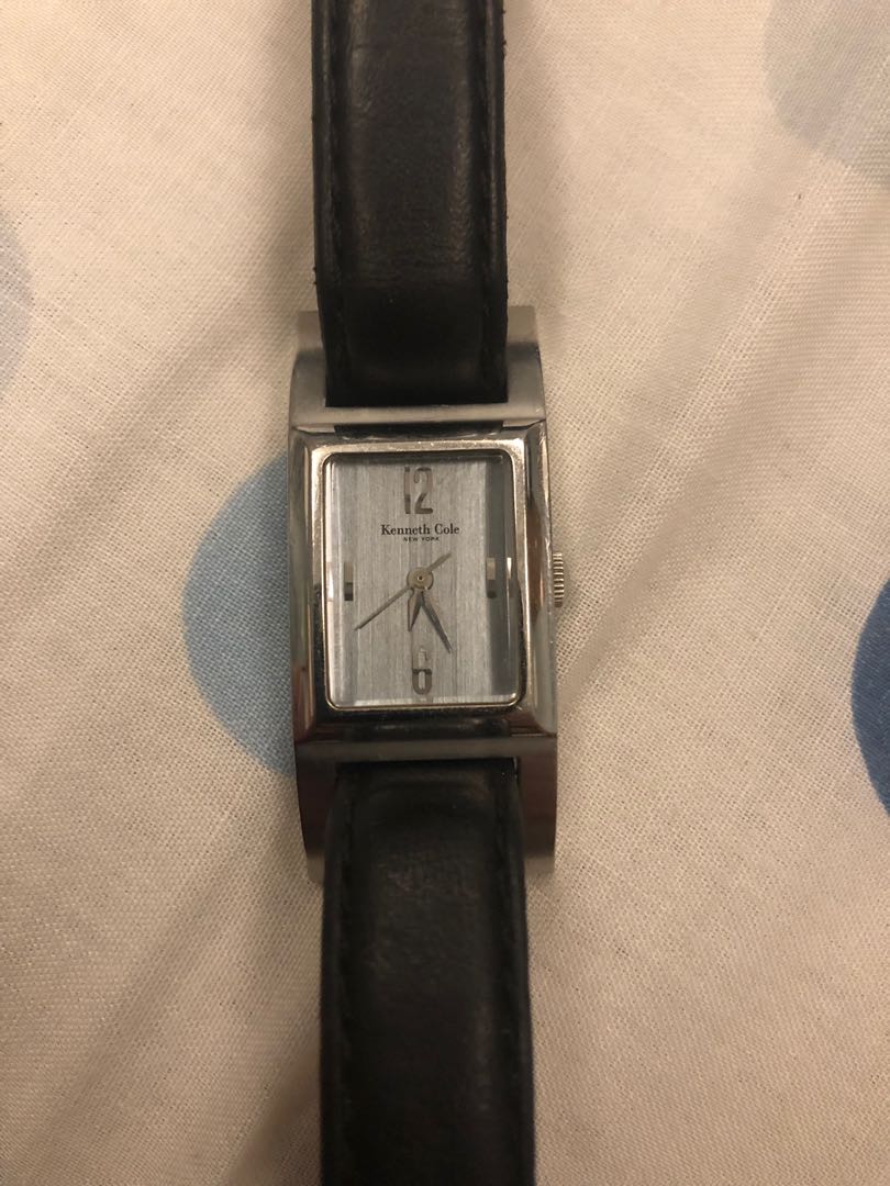 Kenneth Cole Original Leather Strap Watch Women s Fashion