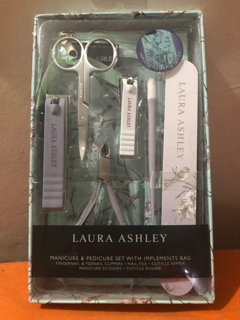 Laura Ashley Manicure Pedicure Nail Collection Set Women S Fashion Watches Accessories Hair Accessories On Carousell