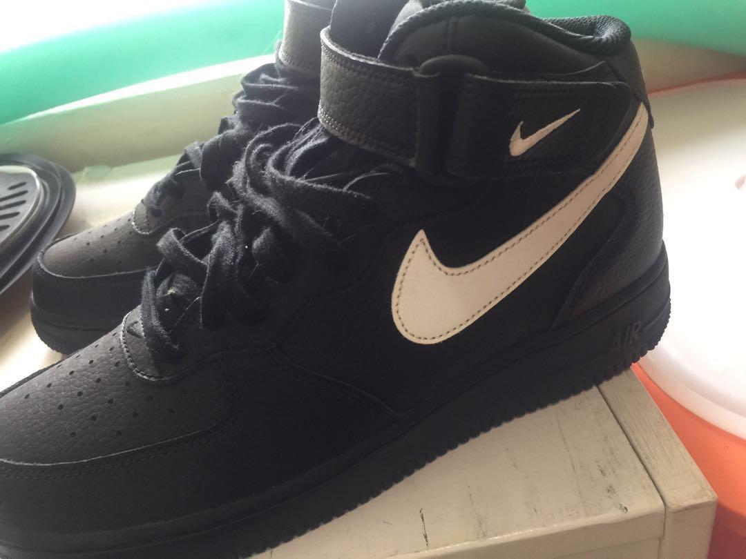 black air force ones mid