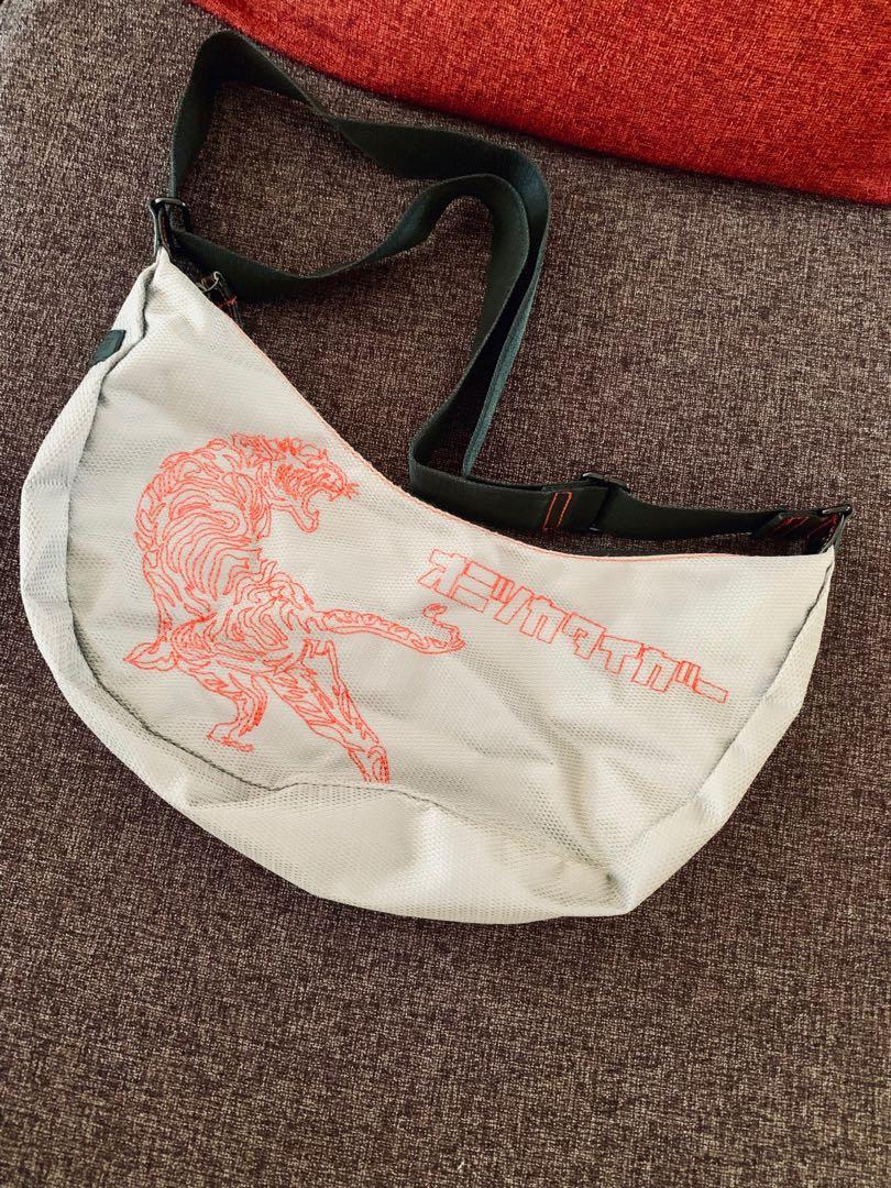 onitsuka tiger sling bag