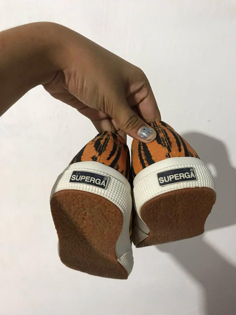 superga tiger print