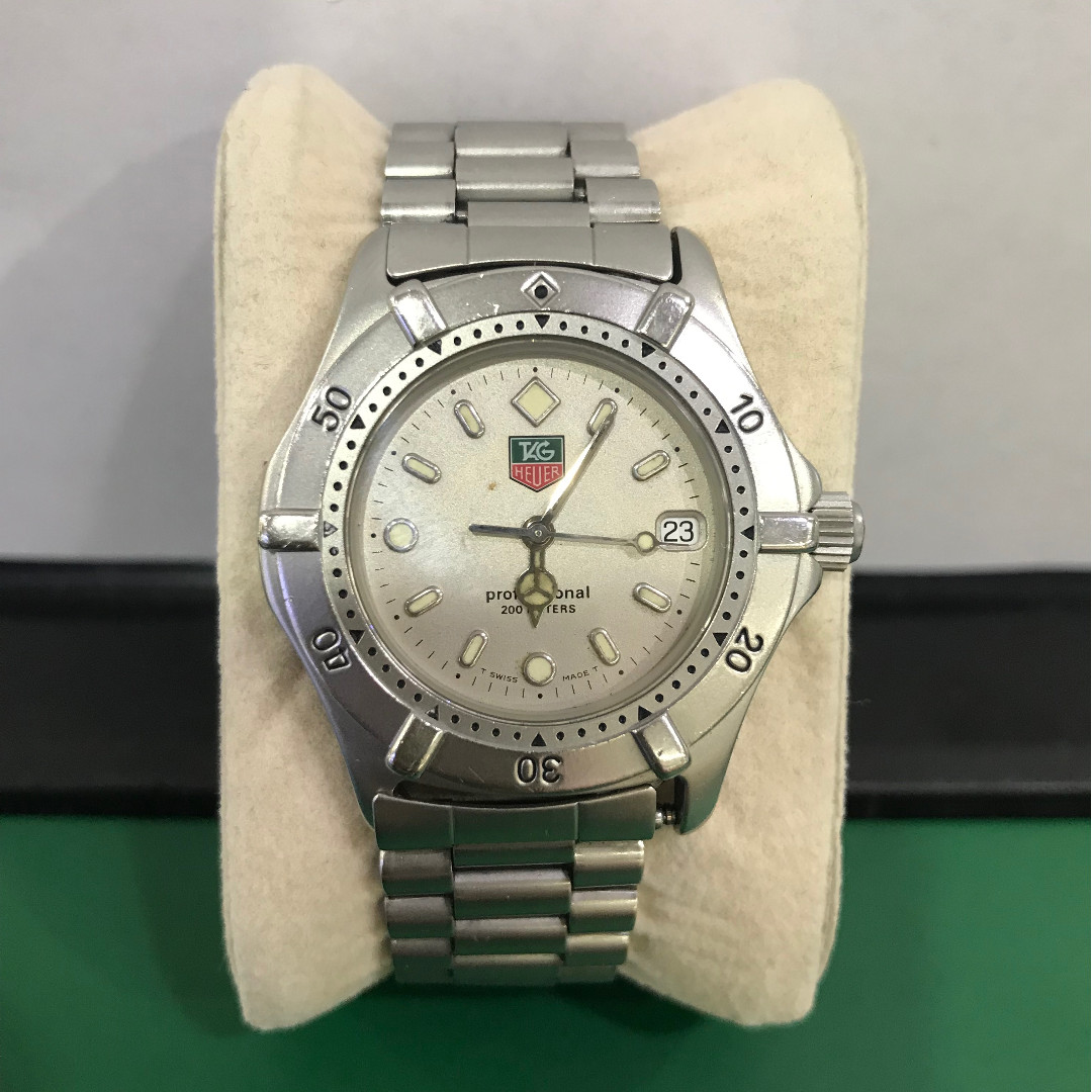 TAG Heuer Professional 2000 Diver 200m WE 1211 R Men s
