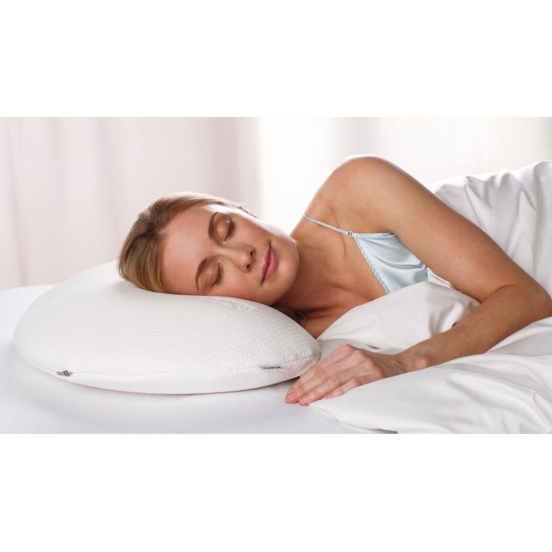 Ergonomic Pillows Tempur Sonata Side Sleep Pillow Review TEMPUR
