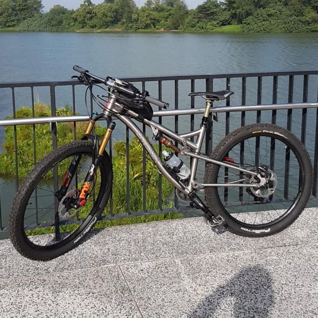 Ridgeline mountain bike full suspension medium frame 2025