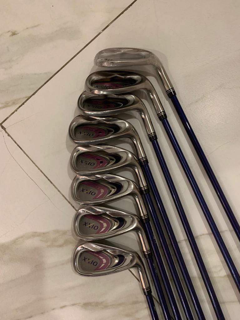 Used XXIO 9 Ladies 8-Piece Iron Set