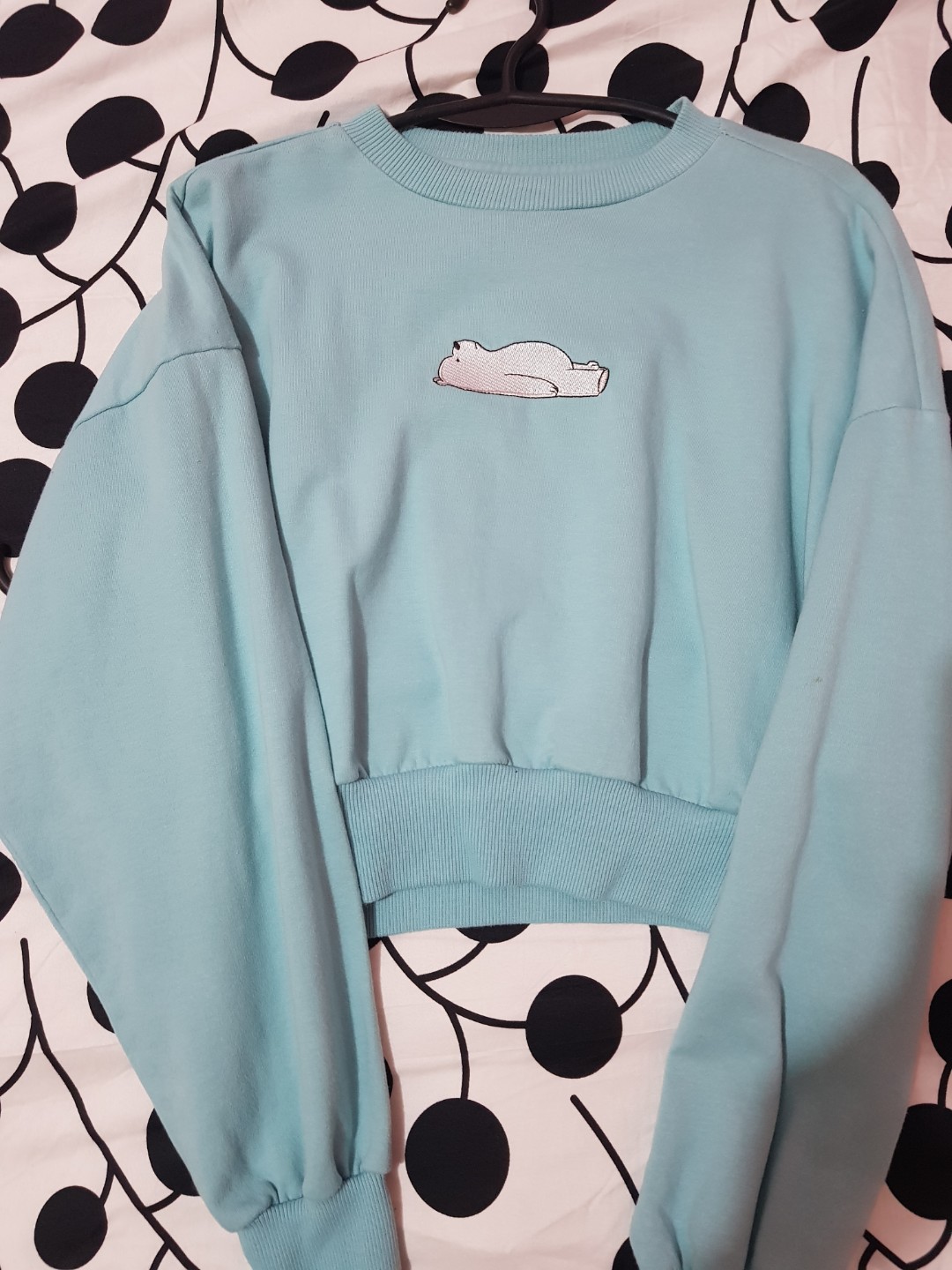 PENSHOPPE X WE BARE BEARS GRIZZ CROP SWEATER, Women's Fashion, Tops, Others  Tops On Carousell