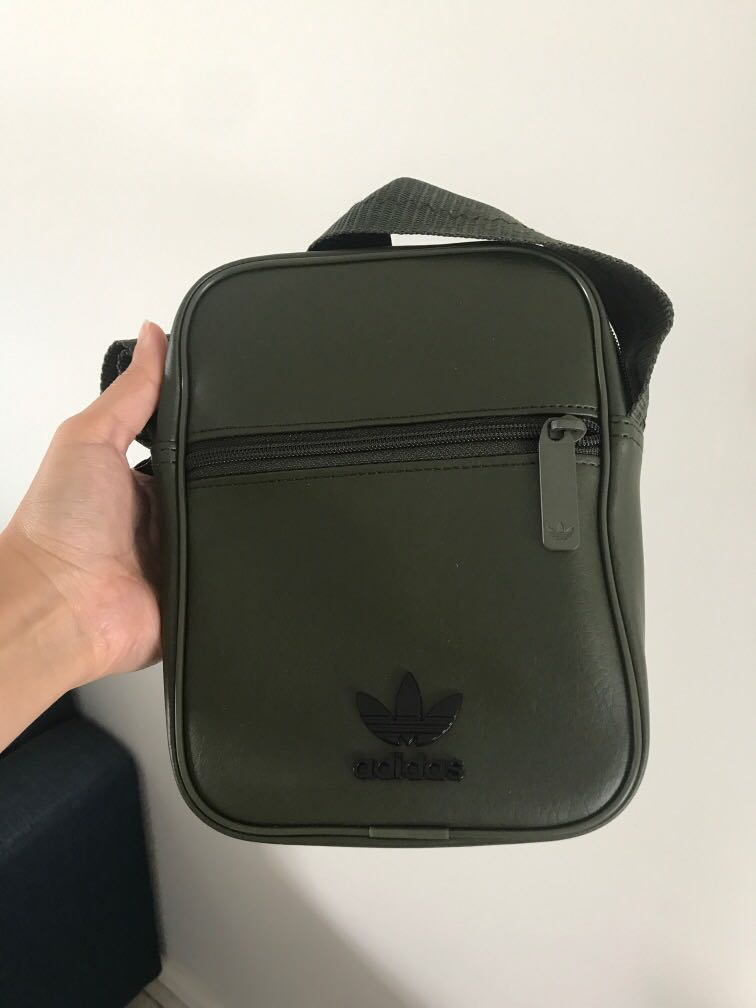 adidas luggage tag