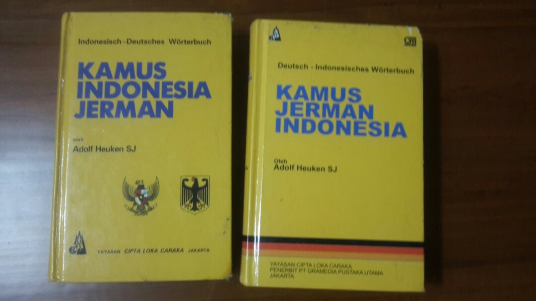 Buku Kamus Bahasa Jerman Indonesia Indonesia Jerman Buku Alat Tulis Buku Di Carousell