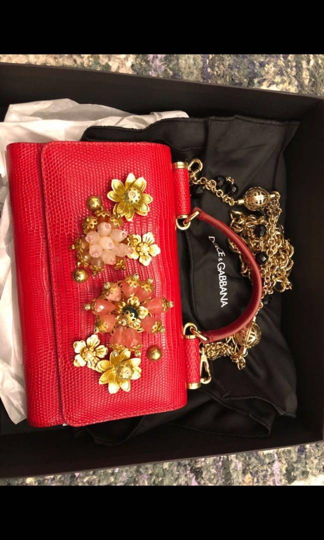 D&g wallet on chain discount
