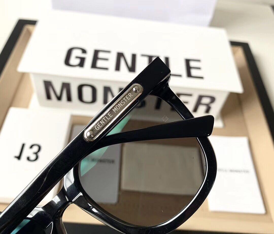 Gentle Monster Dream Visit 2019 x Li Yifeng, Women's Fashion, Watches