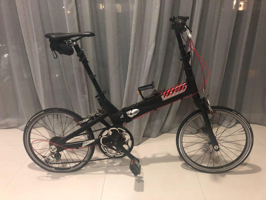 Giant halfway with road wheel and tire not dahon brompton tern