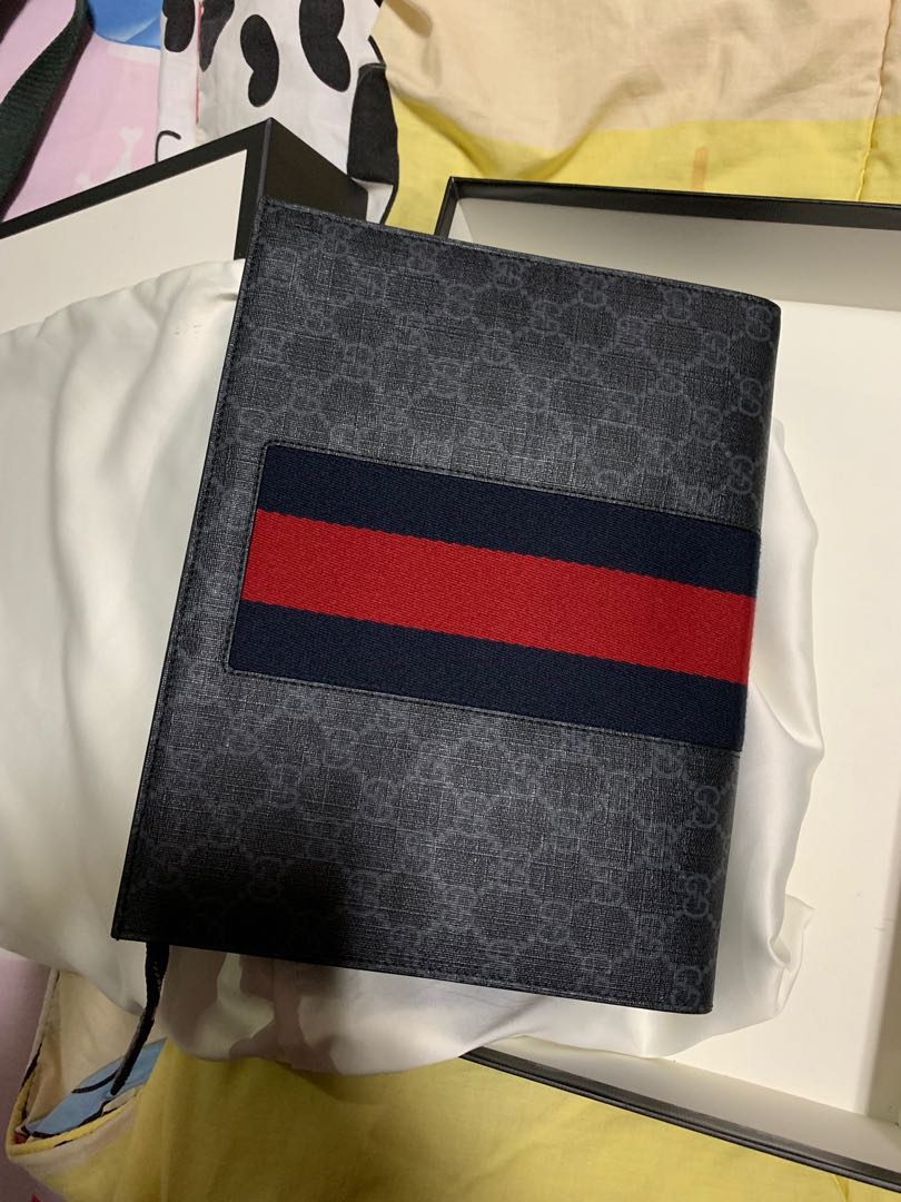 Gucci Clutch (Price Revised!), Women's Fashion, Bags & Wallets
