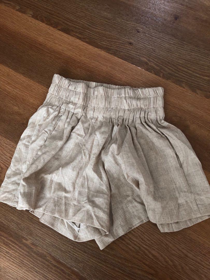 elastic waist linen shorts
