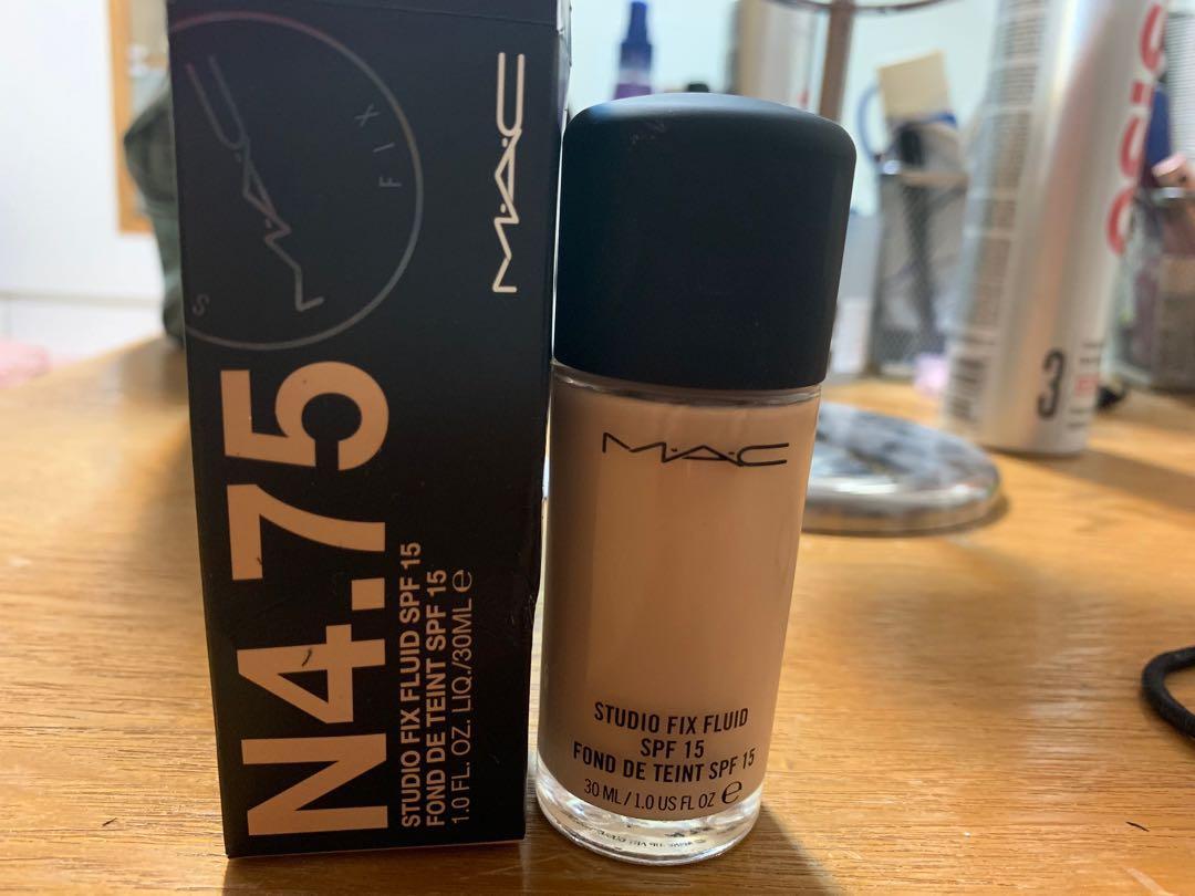 MAC Studio Fix Foundation , Beauty & Personal Care, Face, Makeup on  Carousell