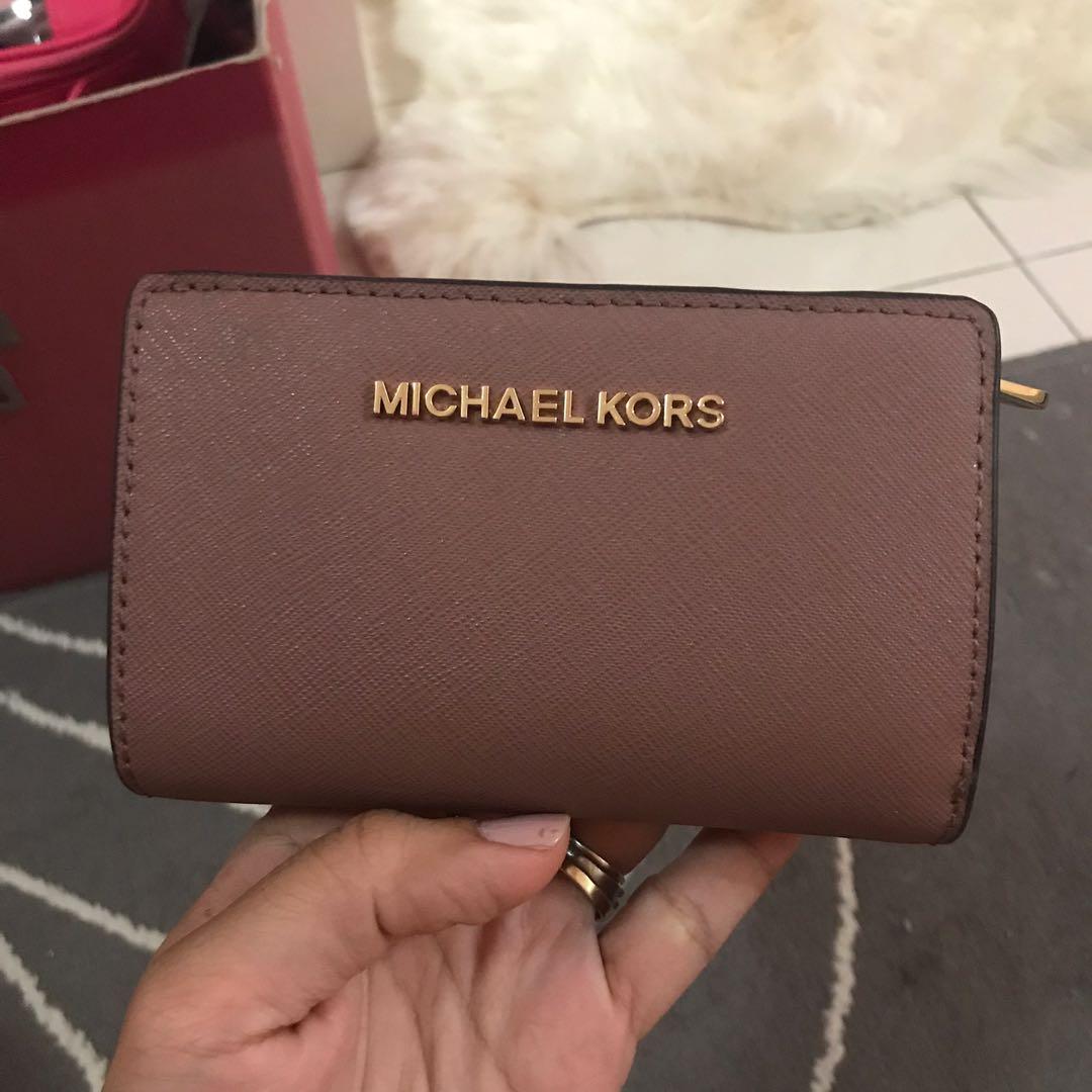 Michael kors dusty rose wallet top