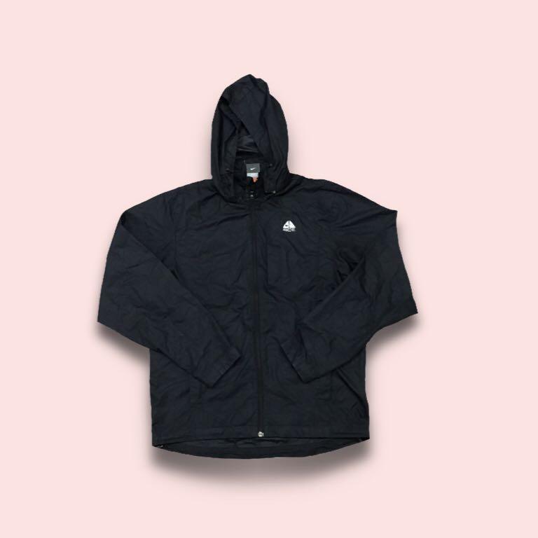 Nike ACG Windbreaker, Men's Fashion 